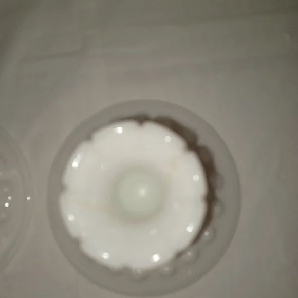 Fenton Set Of White Hobnail Milk Glass Candle Holders Vintage Collectible - Picture 3 of 8